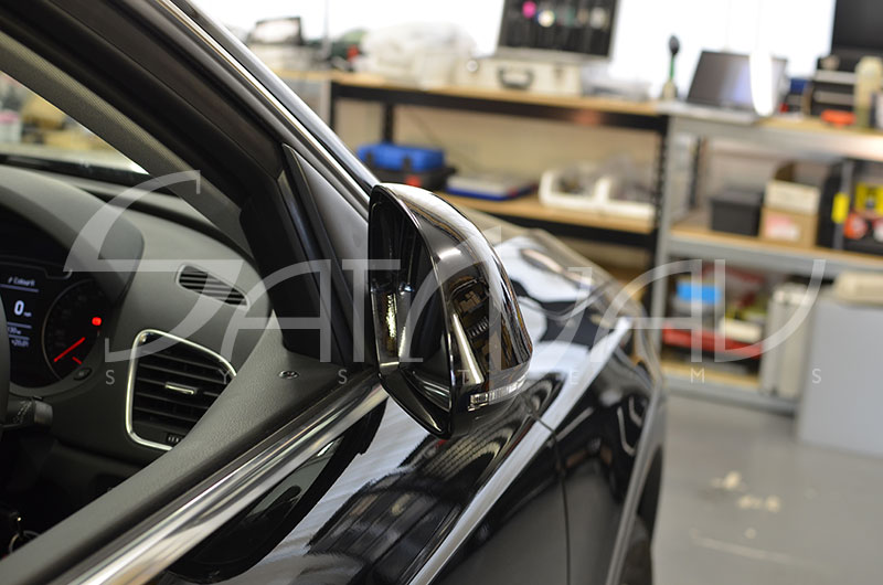 Power Folding Mirrors A4 B9/8W (2016 )